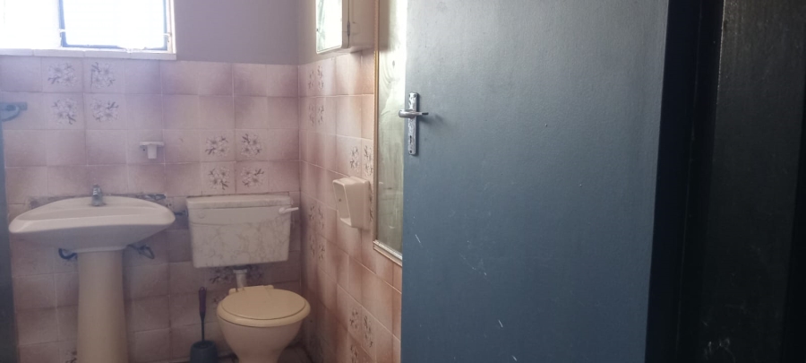 To Let 6 Bedroom Property for Rent in Sasolburg Ext 4 Free State